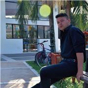 Profesor de Música 
Profesor de Guitarra
Profesor de Ukelele
Profesor de Canto